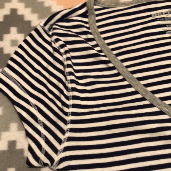 Old Navy Womens Navy Blue&White Striped “Perfect Henley” Short Sleeve Top Size S - Picture 3 of 12